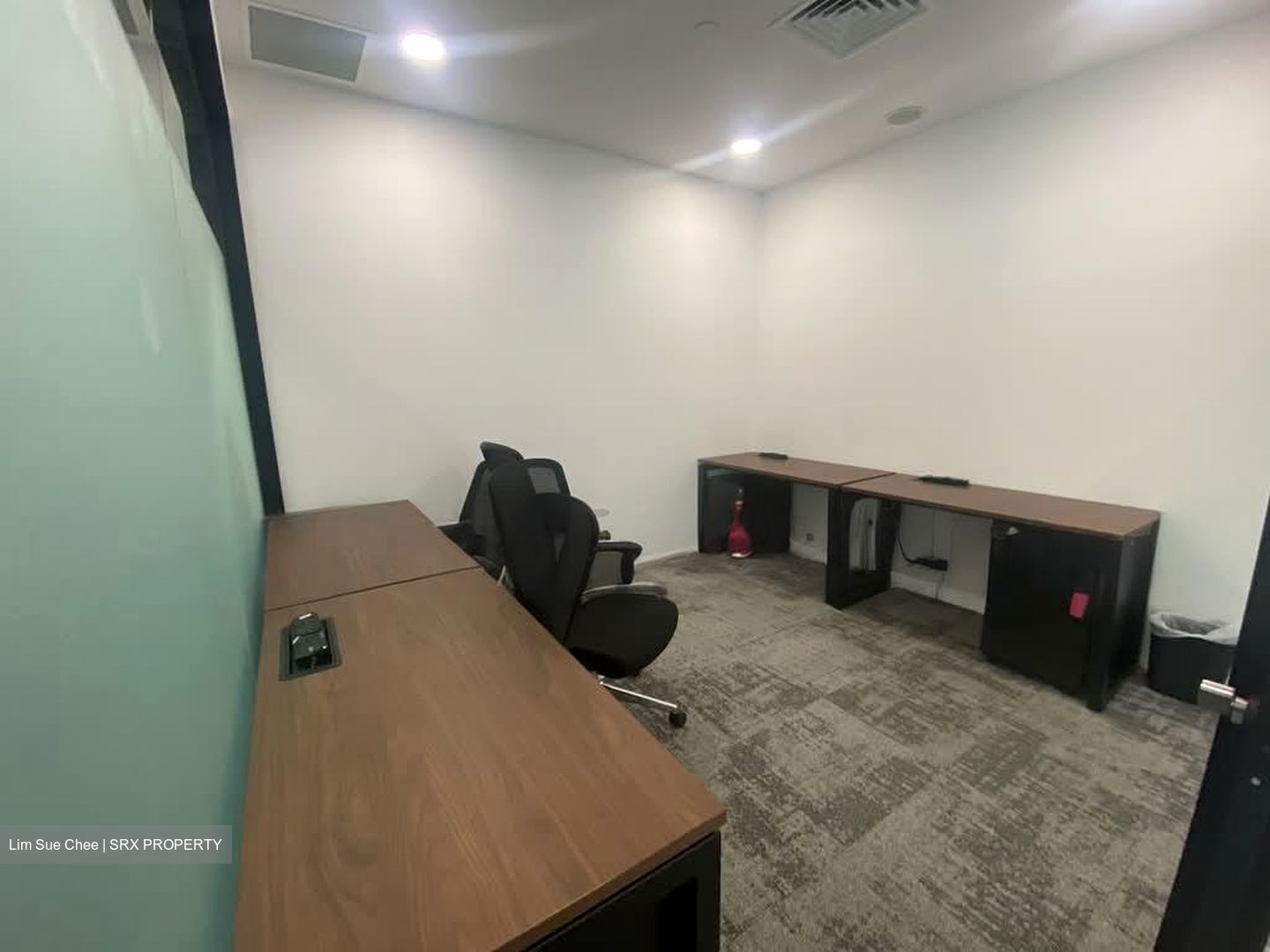 Pwc Building (D1), Office #604211781